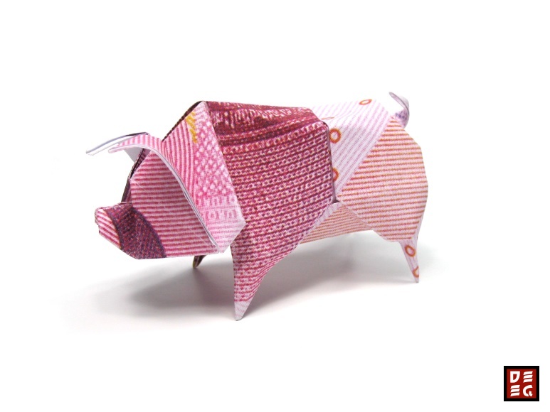 Origami Piggy by Origamikuenstler