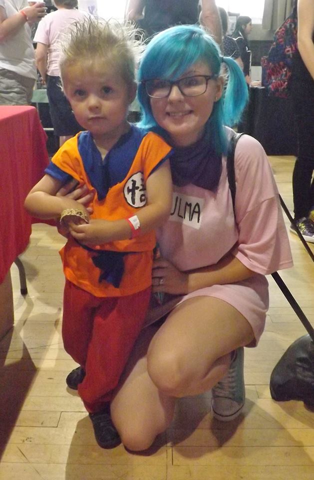 Wakefield comicon 2015 Goku and Bulma cosplayers