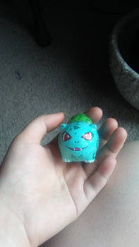 Bulbasaur Custom EOS Lip Balm 1/5