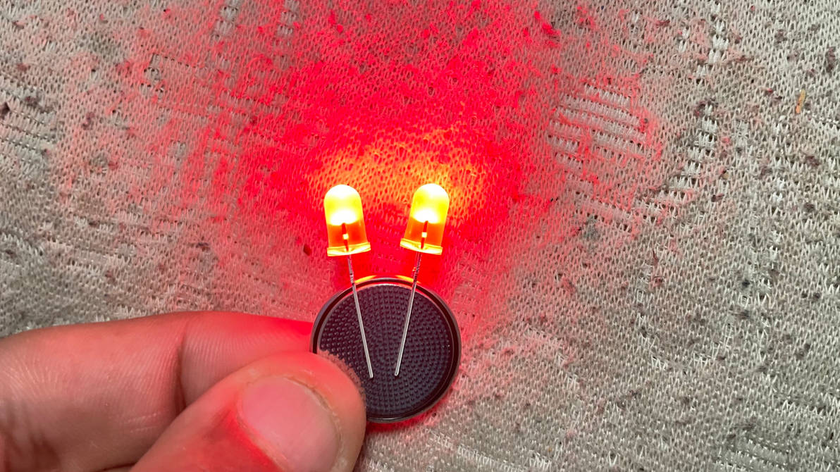 Red LEDs by KrazeeKartoonz on DeviantArt