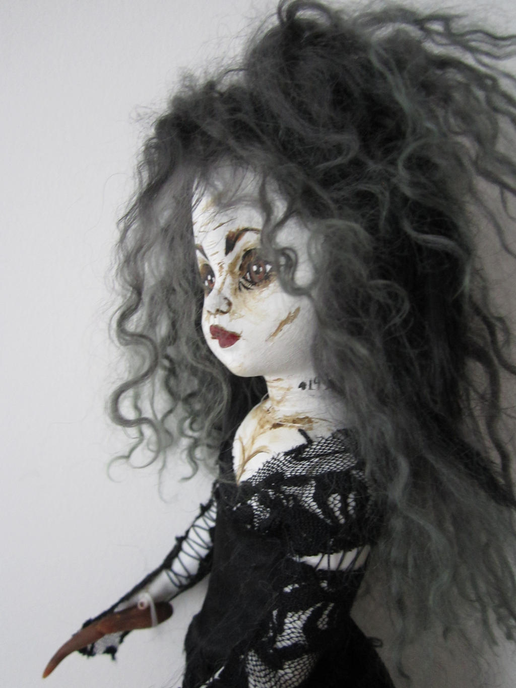 bellatrix Lestrange - Living dead dolls custom