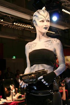 Custom Asari.