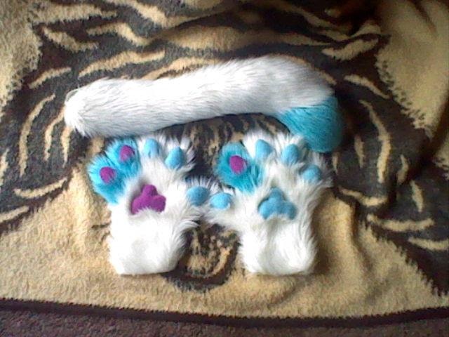 Blue and White paw and tail set