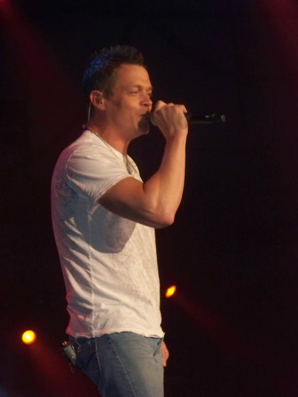 Brad Arnold Of 3 Doors Down By Bbfansince2002 On Deviantart