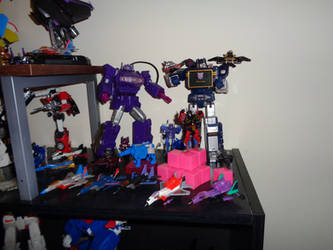 Transformers Shelf - Right of Mini Display