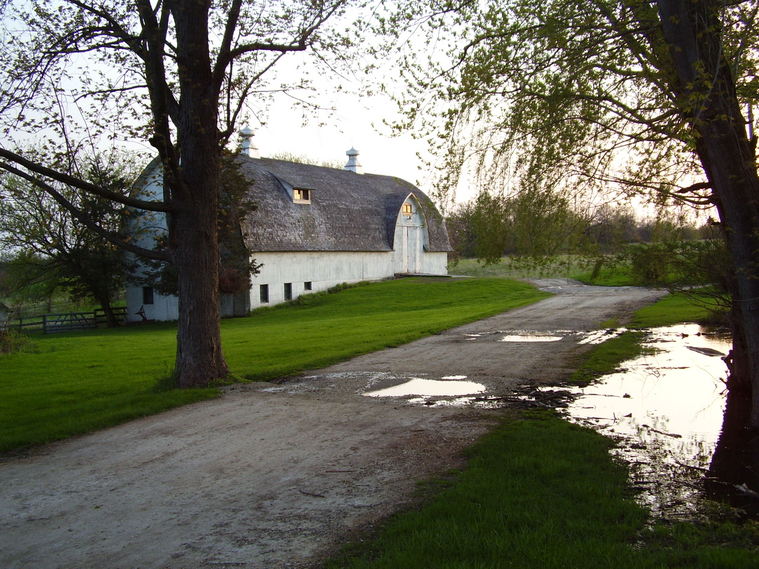 Barn