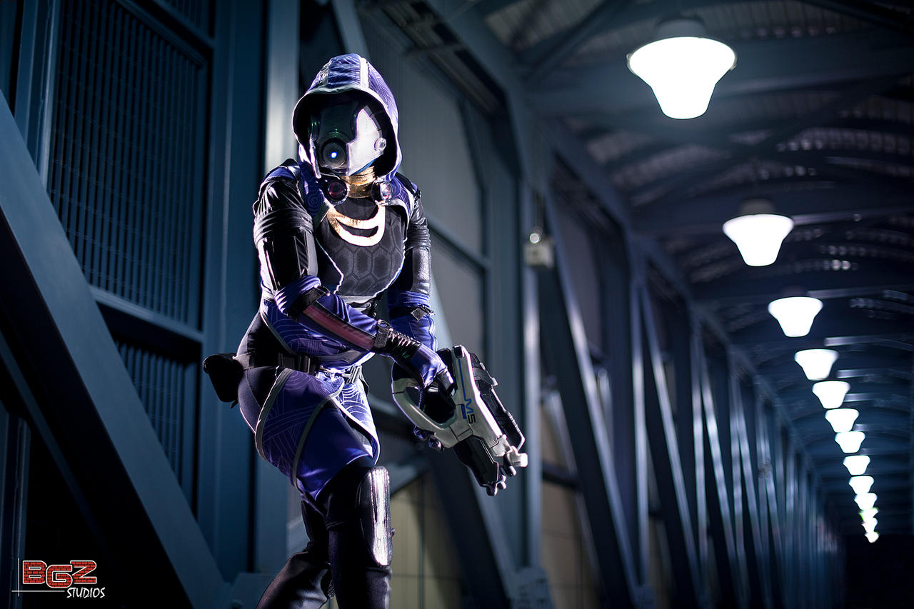 Mass Effect Tali Cosplay 1