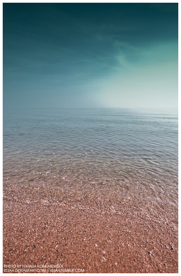 Calm sea | Red sand