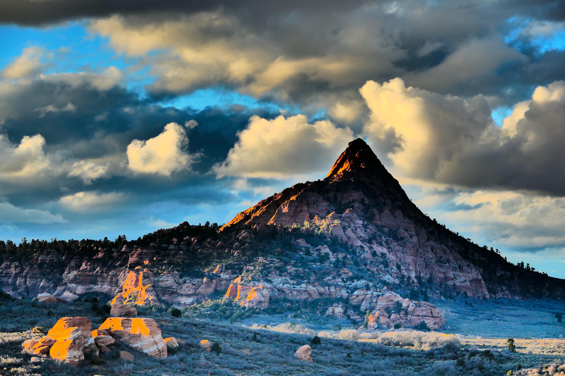 115 Volcano Ridge Volcano Peak by jabroyles on DeviantArt