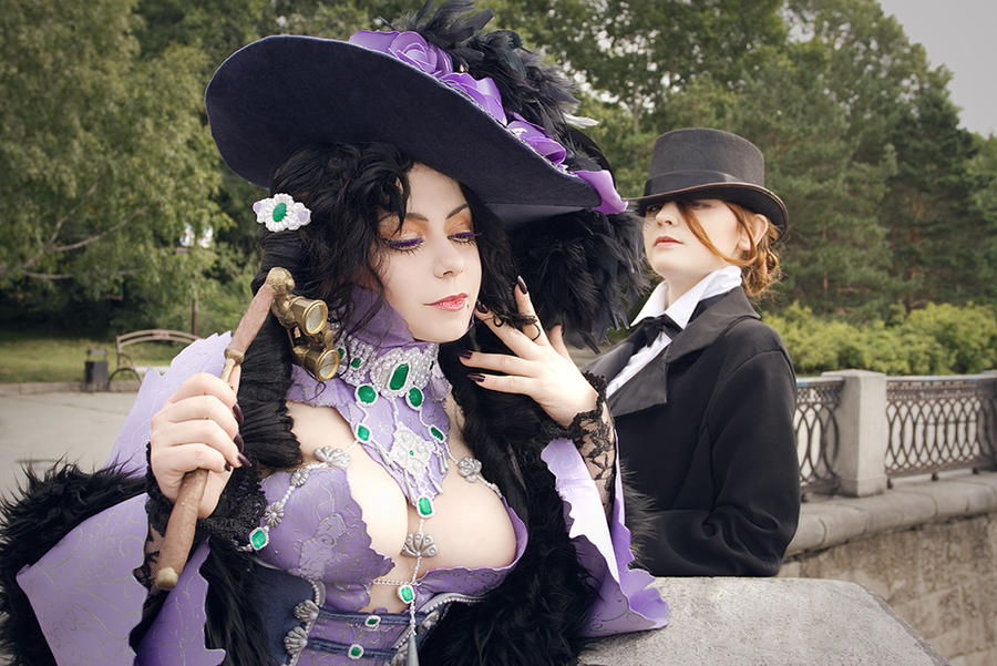 Trinity Blood Manga Cosplay: Jane and Mary