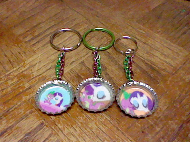 Sparity bottle cap keychains