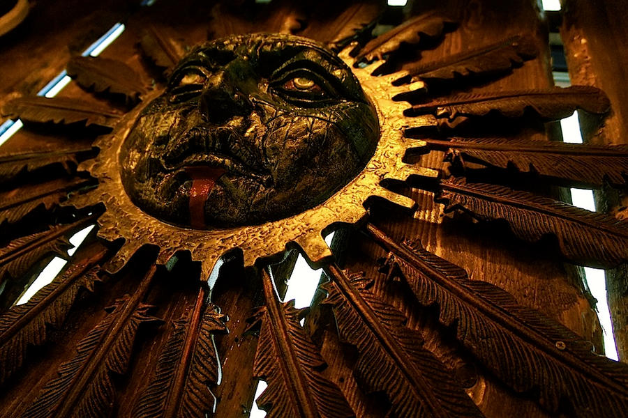 Creepy Sun by djioni on DeviantArt