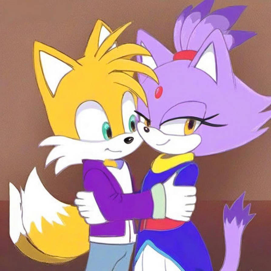Blaze and Tails: Cuddles by DracoCharizard87 on DeviantArt