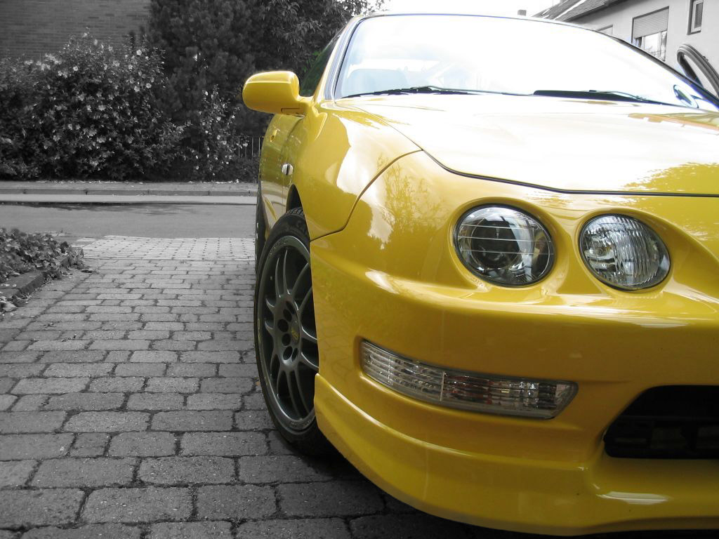 Yellow Acura ITR