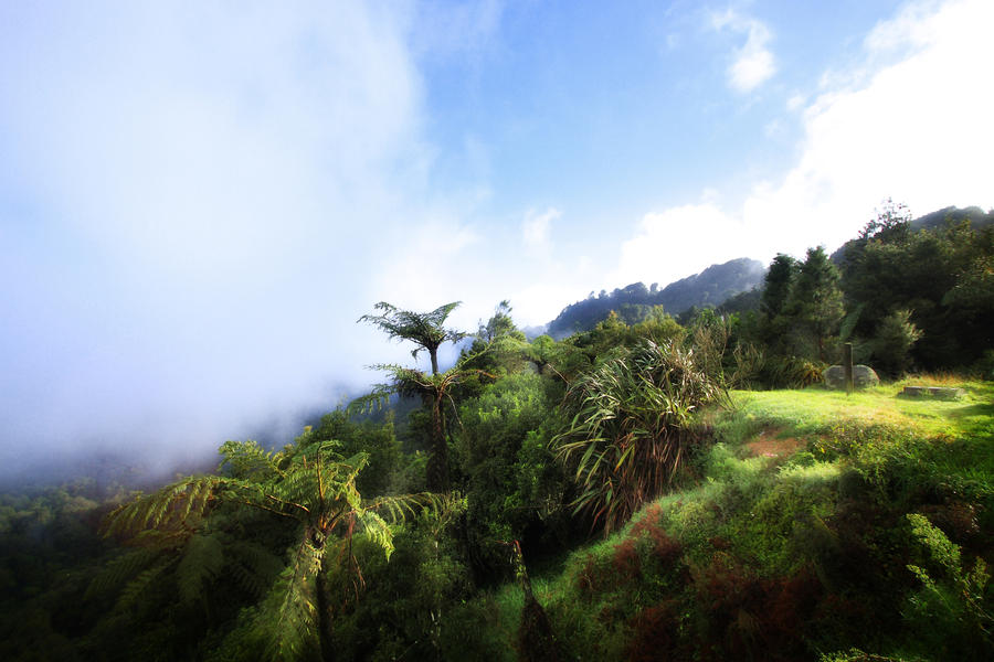 Kaima Ranges Over the Kaimai ranges by CathleenTarawhiti on DeviantArt