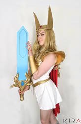 She-Ra cosplay By Norwegian cosplayer KIRA!