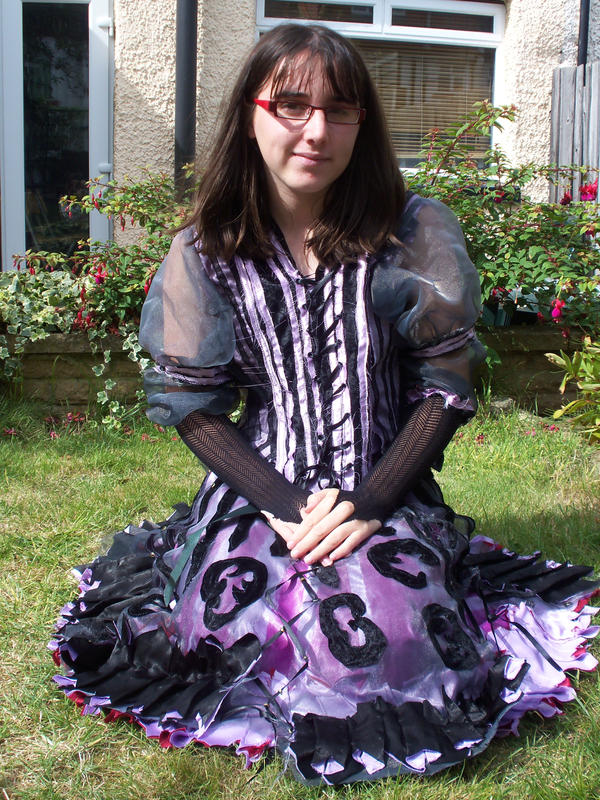 violet baudelaire purple dress READ BELOW! What inspired The Baudelaire? She's part Violet Baudelaire, part gothic debutante. Imagine a girl who grew up in the attic of an old Victorian manor reading poetry by candlelight,