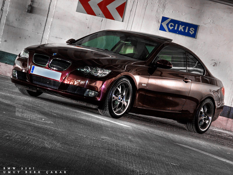 BMW 320i