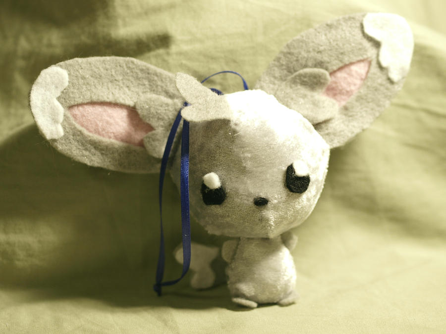 Chillarmy 'bell' plush