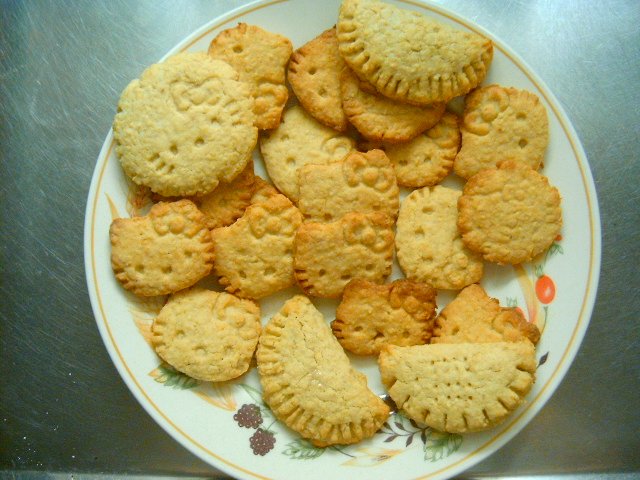 Hello Kitty Cookies