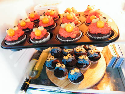 Elmo and Cookiemonster Cupcakes