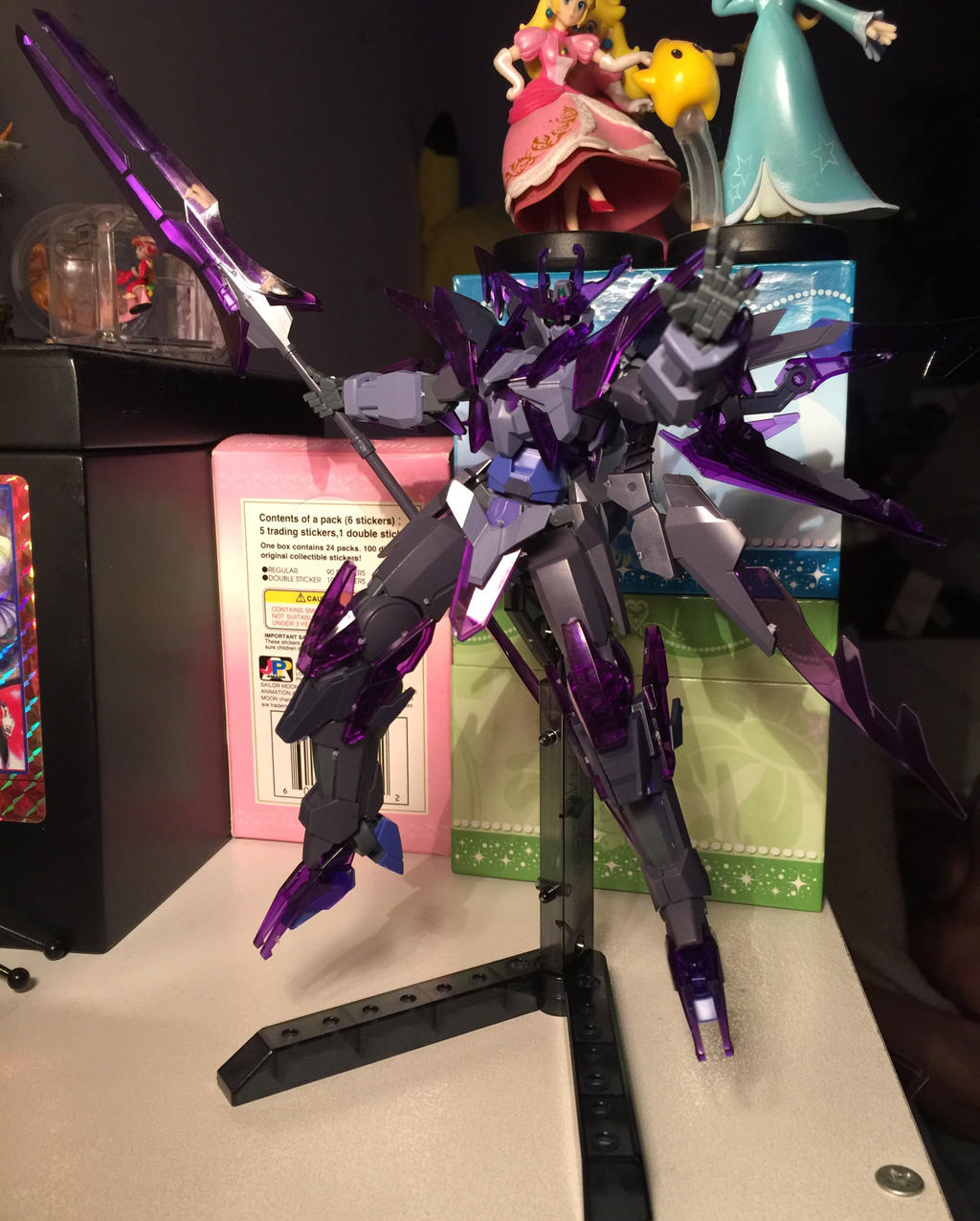 Bandai 1/144 Scale Transient Gundam Glacier Model