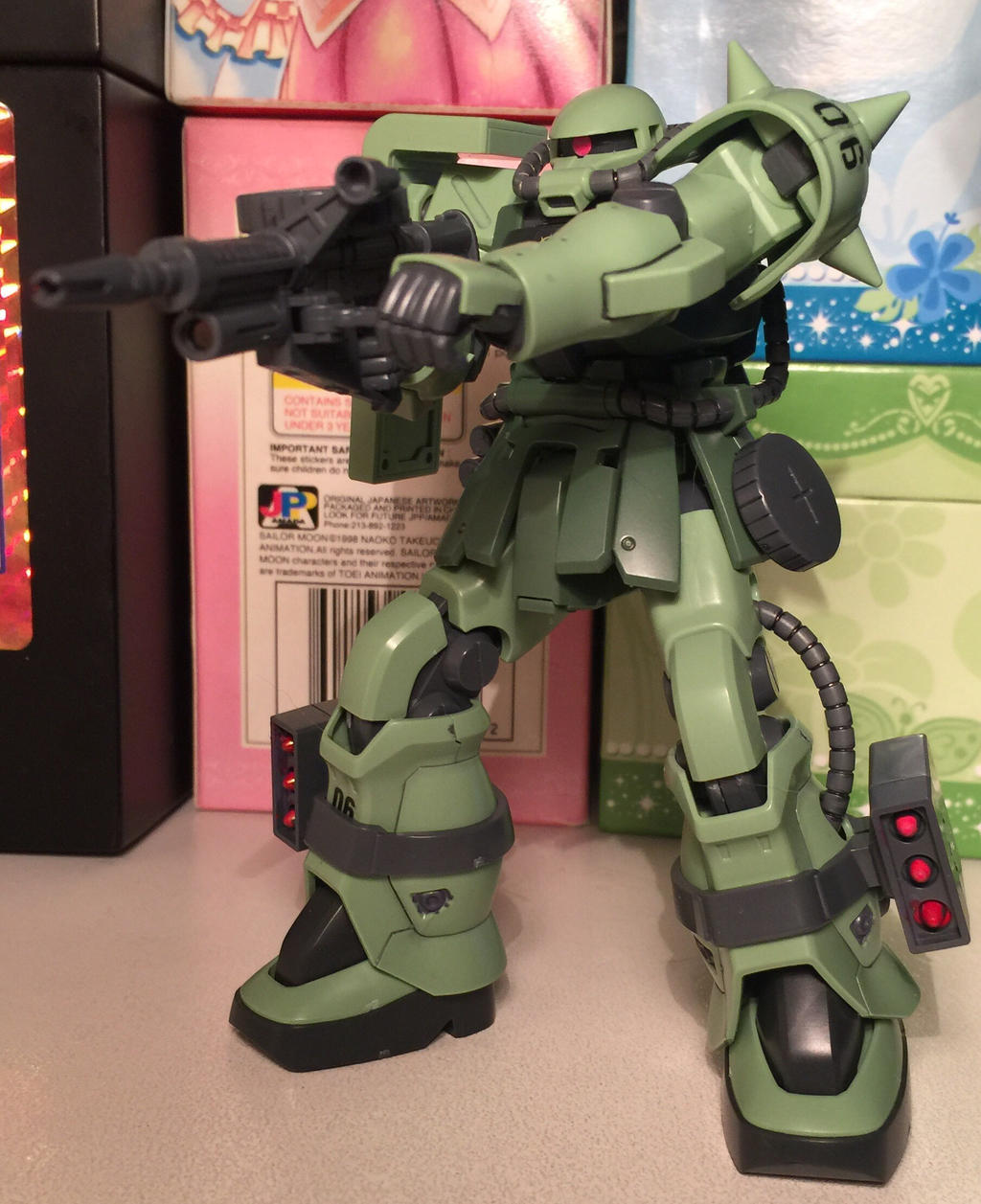 HG 1/144 Zaku II F2