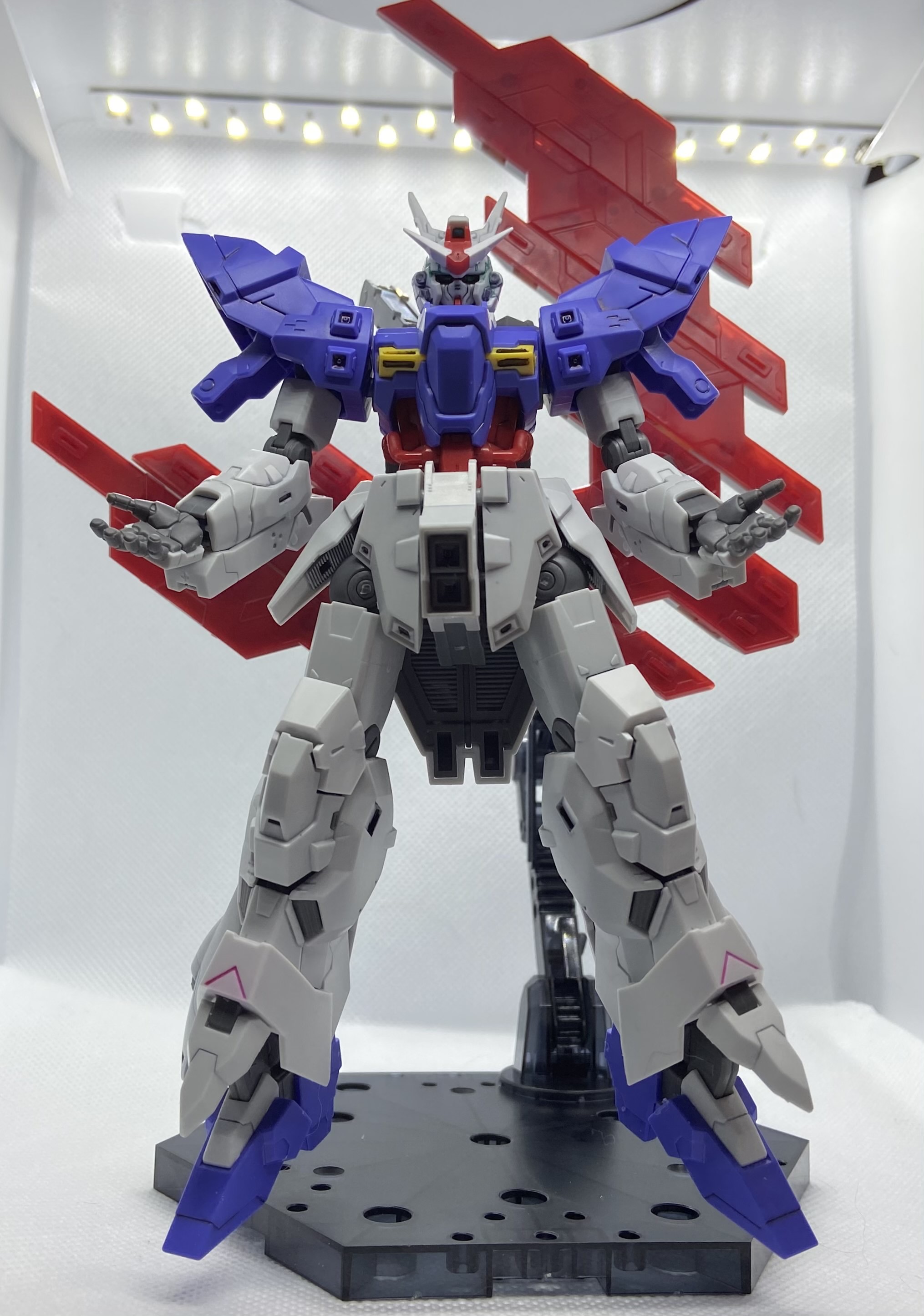 HG 1/144 Moon Gundam