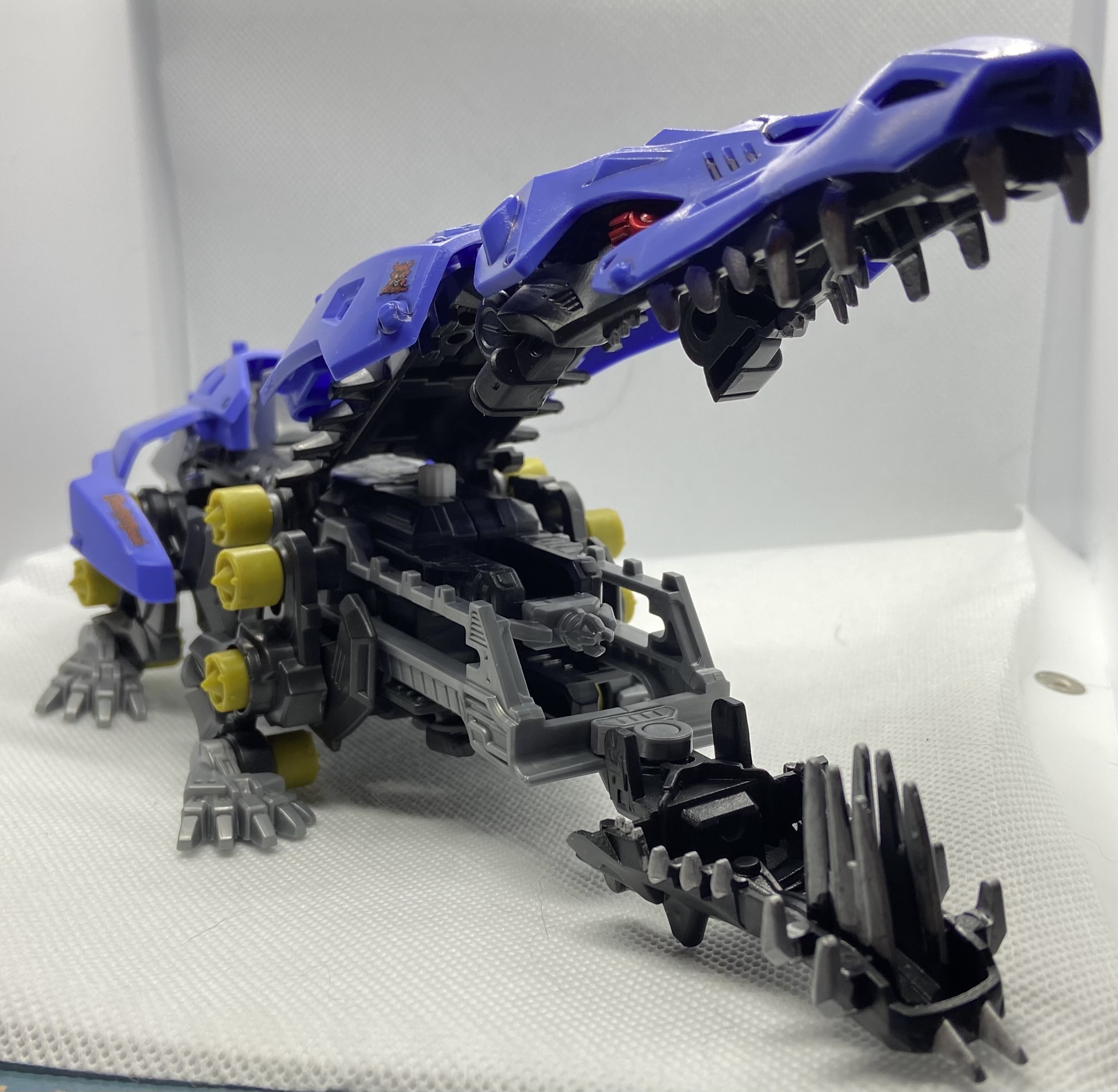 Takara Tomy Zoids Wild Overbyte