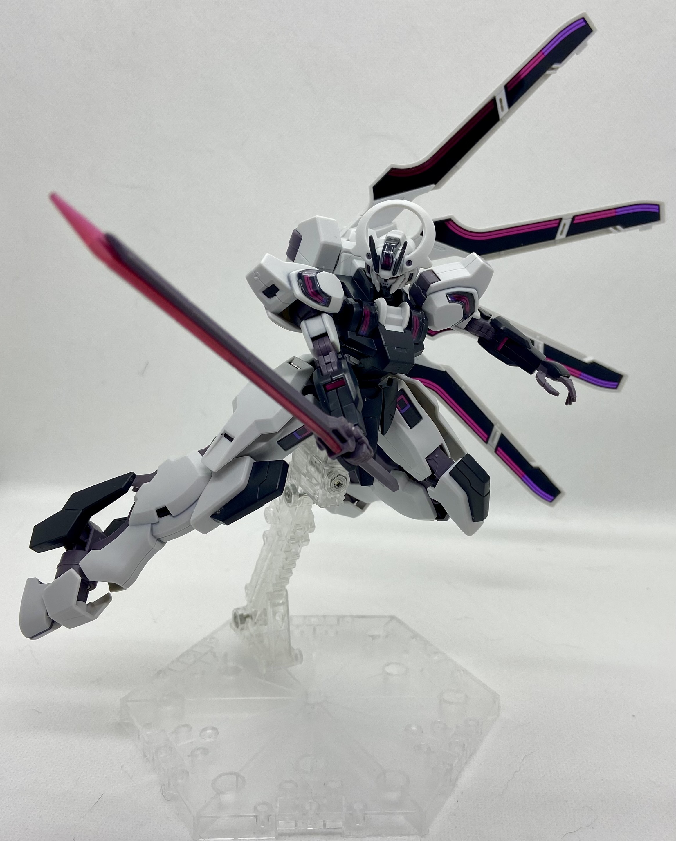 HG 1/144 Gundam Schwarzette