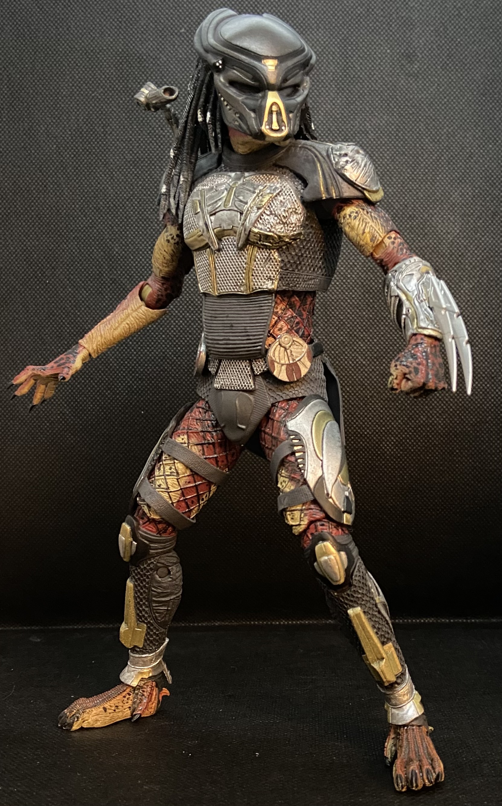 NECA Ultimate Fugitive Predator Figure
