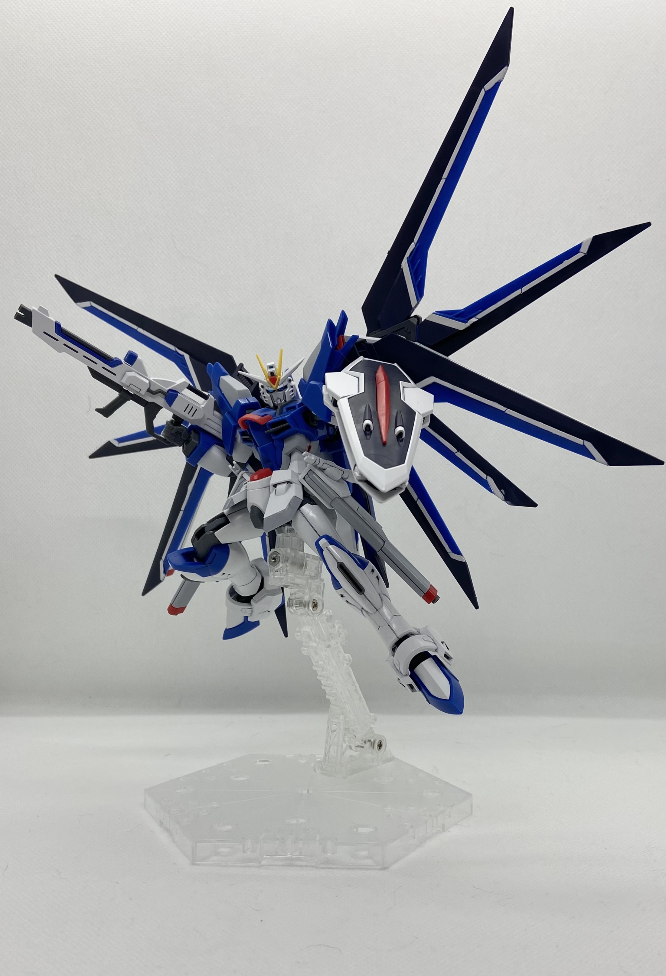 HG 1/144 Rising Freedom Gundam