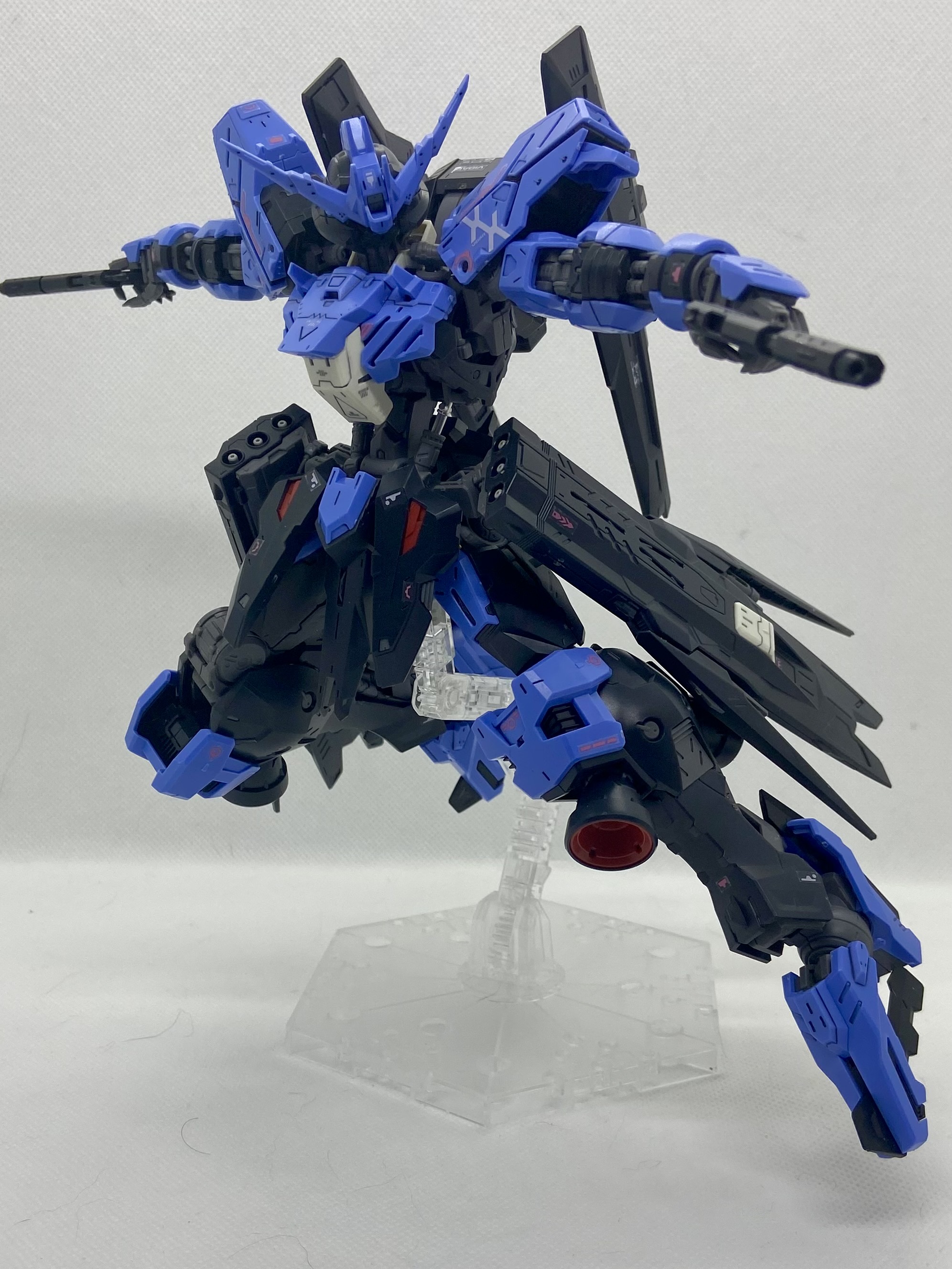 MG 1/100 Gundam Vidar