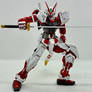 MG 1/100 Gundam Astray Red Frame