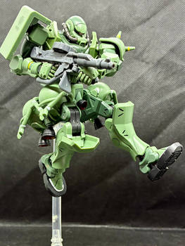 HG 1/144 Zaku GQ