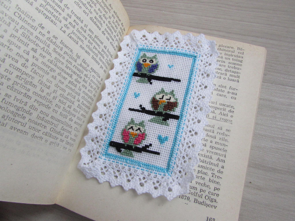 Cute owls bookmark