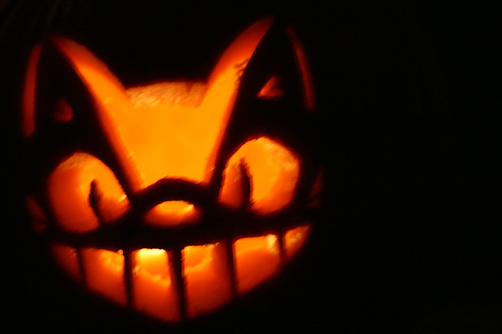 Cat Bus jack-o-lantern