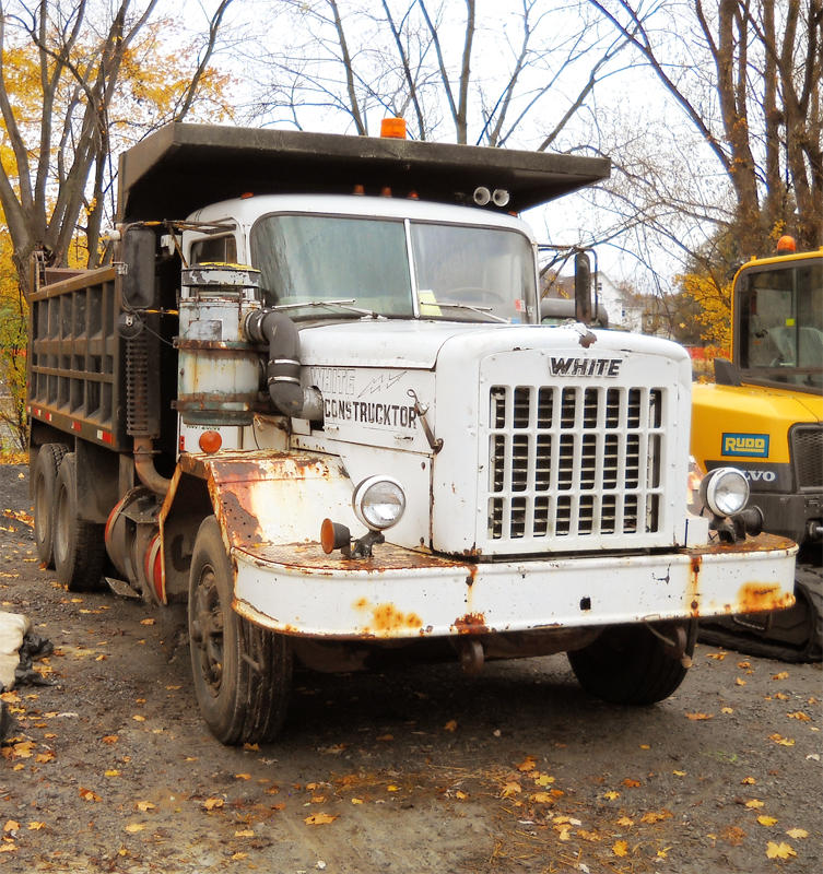 1970's White Construcktor Truck by RLS0812 on DeviantArt