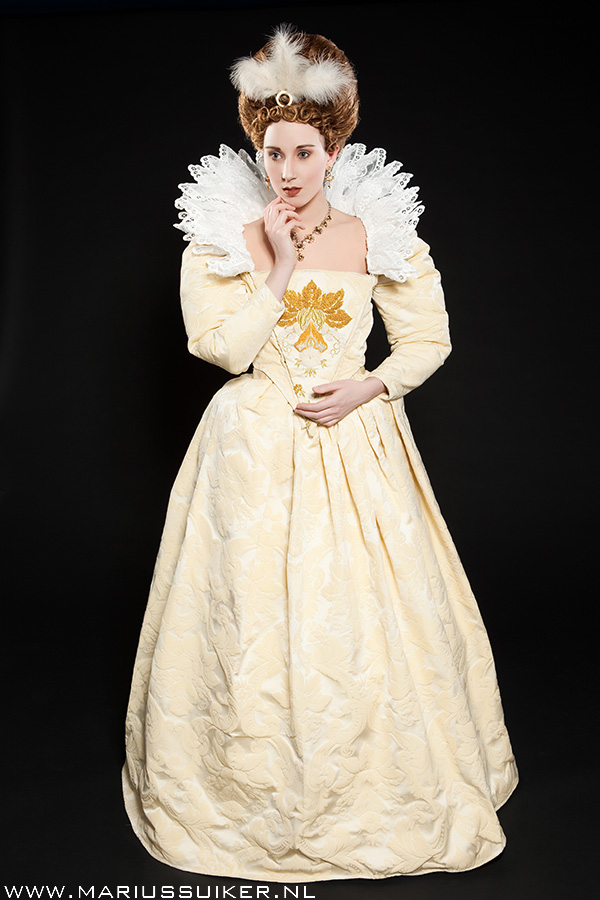 Photoshoot Queen Elizabeth I