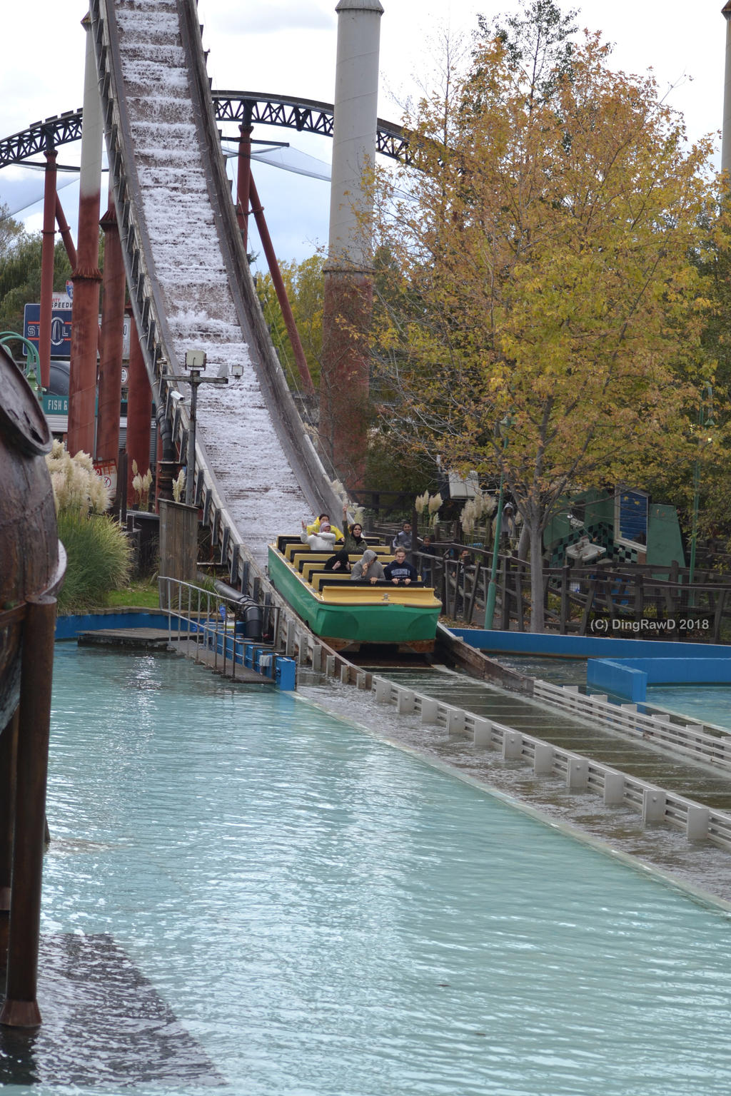 Thorpe Park Tidal Wave Logo Tidal Wave PlanIt Park thorpe-park-tidal-wave-logo-tidal-wave-planit-park