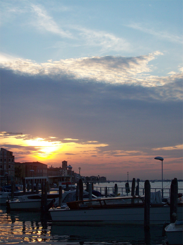 sunset at fondamenta