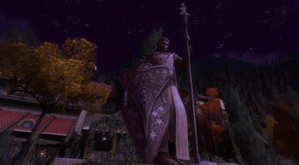 Statue of Gil-galad in the valley of Imladris