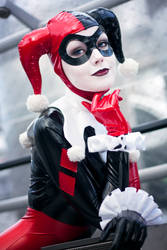 Harley Quinn - Deceptive Smile