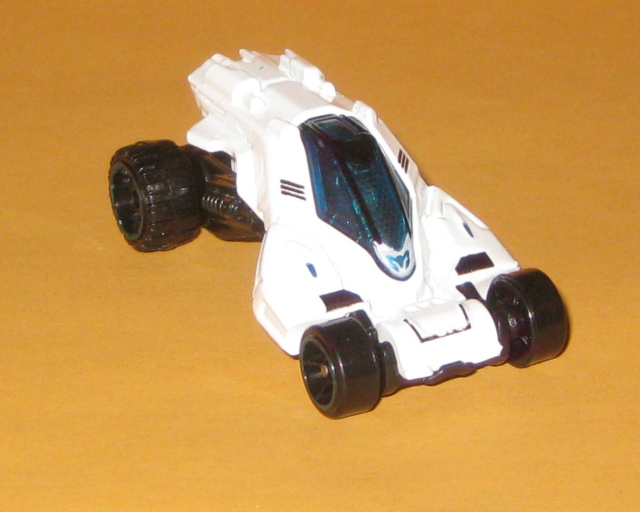 2014 Max Steel Turbo Racer white 02