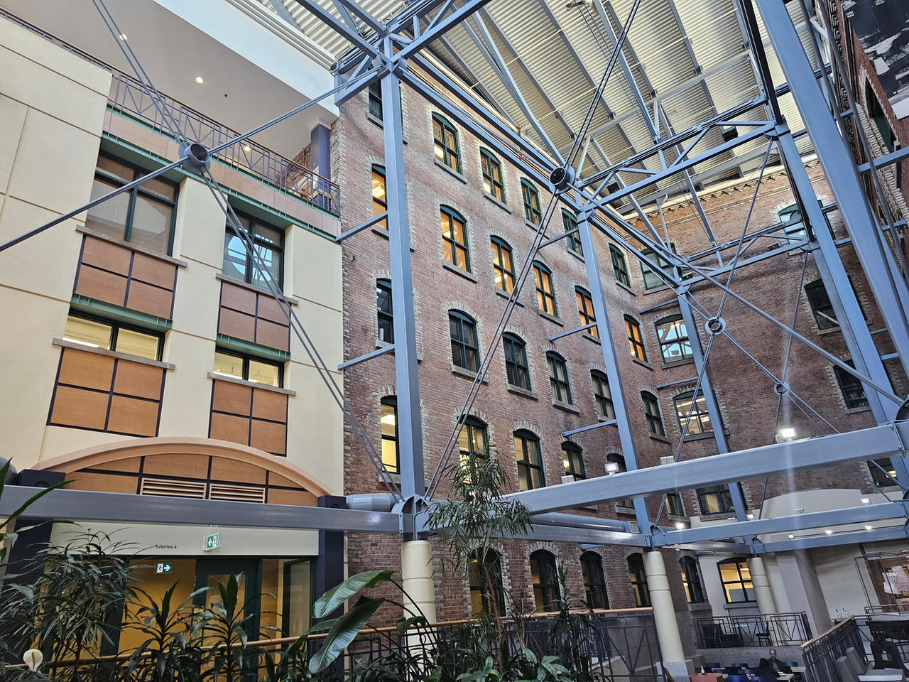 Halle d'entre de La Fabrique