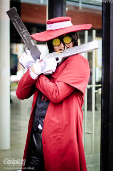 Alucard Cosplay Hellsing