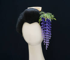 Wisteria (Fuji) Tsumami Kanzashi in Purple Blue