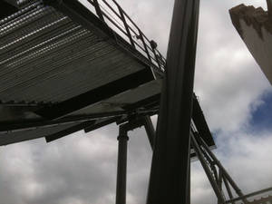 Looking up at Swarm - Thorpe Park