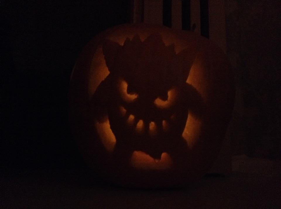 Pumpkin Carving Gengar by Dogtorwho on DeviantArt