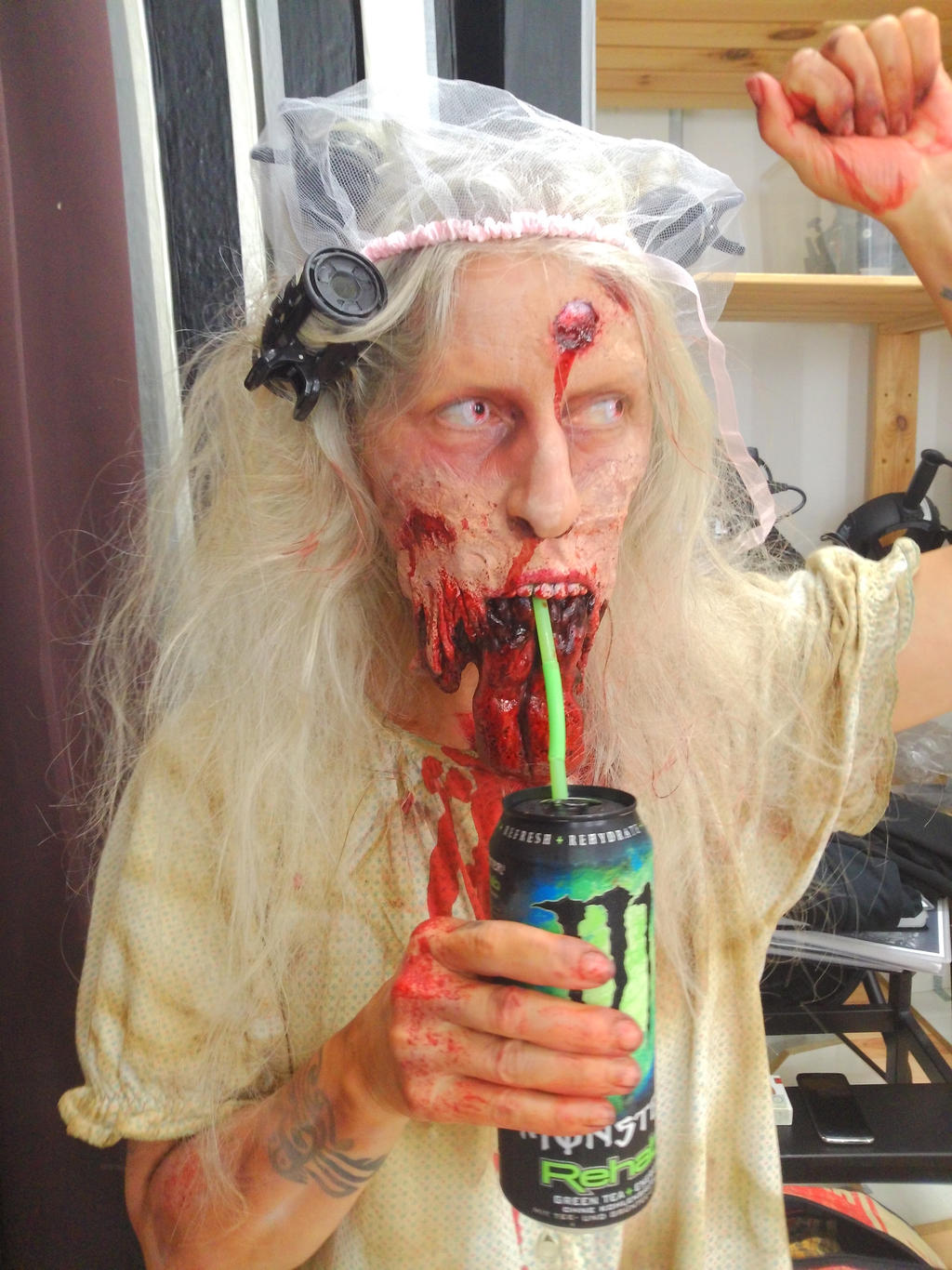 behind the scenes: zombie with energydrink....